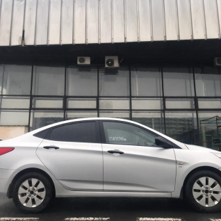автомобиль Hyundai Solaris 2015 АКПП