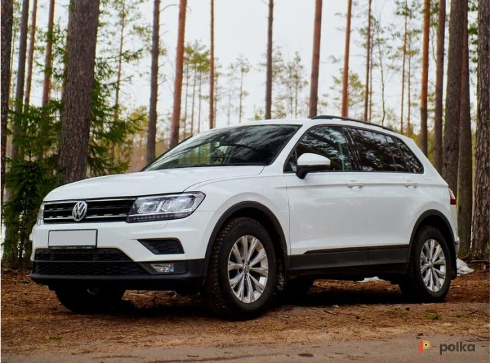 Возьмите Автомобиль Volkswagen Tiguan напрокат (Фото 2) в Санкт-Петербурге