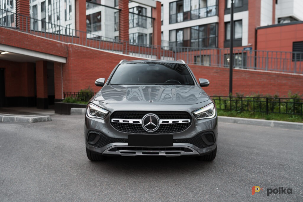 Возьмите Автомобиль Mercedes-Benz GLA напрокат (Фото 3) в Санкт-Петербурге