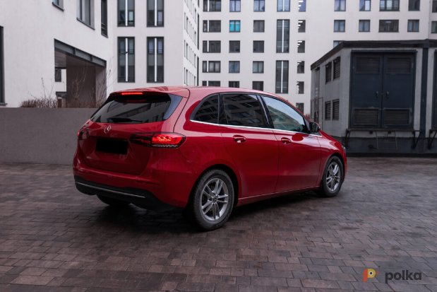 Возьмите Автомобиль Mercedes-Benz B-Class напрокат (Фото 3) в Санкт-Петербурге