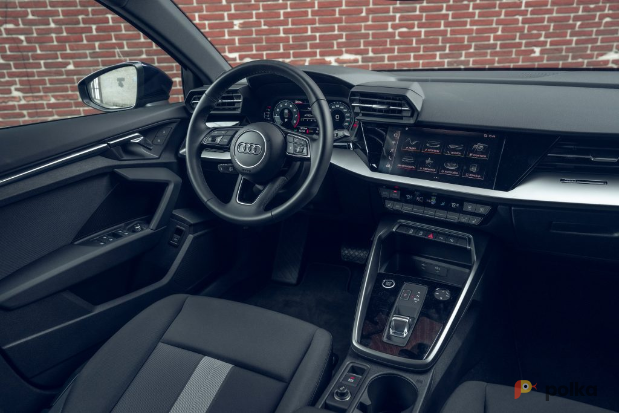 Возьмите Автомобиль Audi A3 напрокат (Фото 3) в Санкт-Петербурге