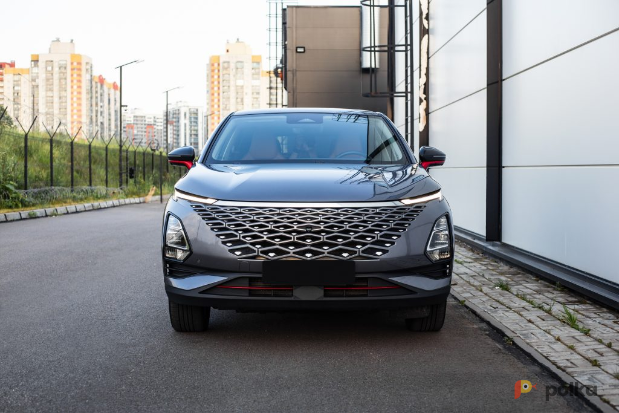 Возьмите Автомобиль Omoda C5 напрокат (Фото 2) в Санкт-Петербурге