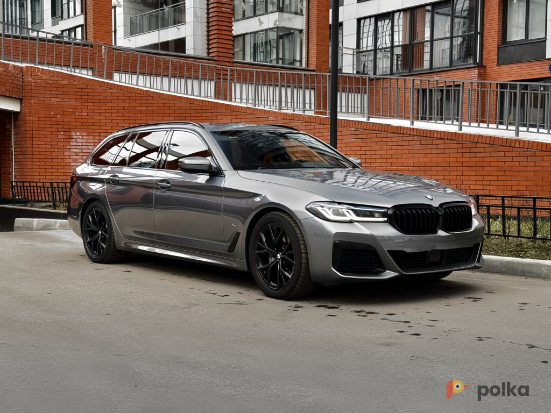 Возьмите Автомобиль BMW 520D Touring xDrive напрокат (Фото 1) в Санкт-Петербурге