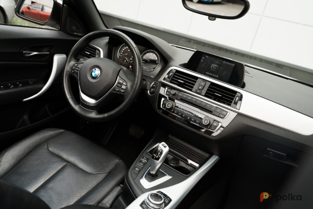 Возьмите Автомобиль BMW 218I CABRIO напрокат (Фото 2) в Санкт-Петербурге