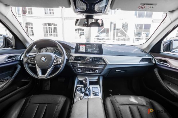 Возьмите Автомобиль BMW 520d xDrive напрокат (Фото 2) в Санкт-Петербурге