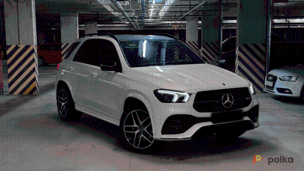 Возьмите Автомобиль Mercedes-Benz GLE 350d  напрокат (Фото 1) в Санкт-Петербурге