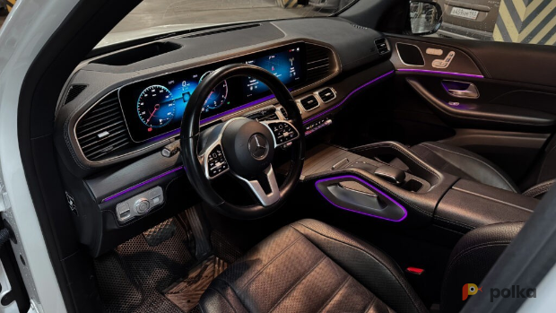 Возьмите Автомобиль Mercedes-Benz GLE 350d  напрокат (Фото 6) в Санкт-Петербурге