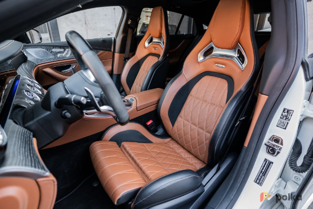 Возьмите Автомобиль Mercedes-Benz AMG GT 43 напрокат (Фото 4) в Санкт-Петербурге