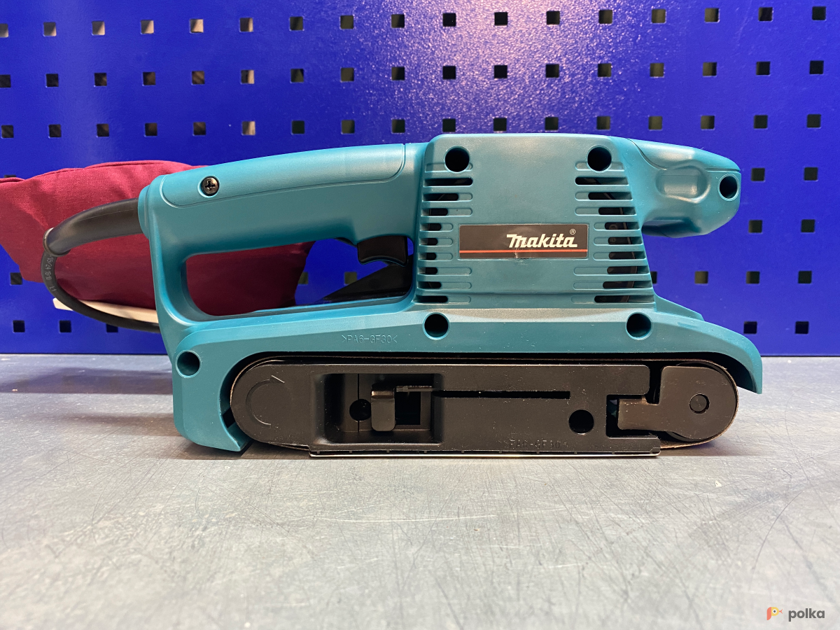 Возьмите Аренда (прокат) Ленточная шлифмашина Makita 9910 напрокат (Фото 2) в Москве