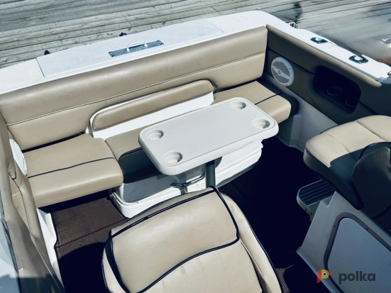 Возьмите Прогулочный катер BAYLINER 225 напрокат (Фото 6) в Санкт-Петербурге