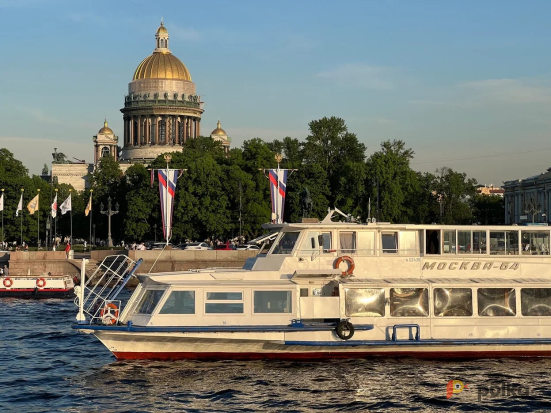Возьмите Двухпалубный теплоход Москва 64  напрокат (Фото 2) в Санкт-Петербурге