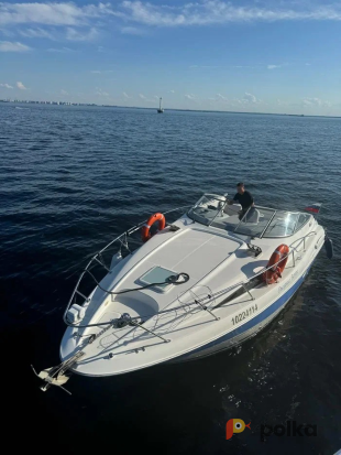 Возьмите  Катер прогулочный Дыхание ветра / Bayliner 305  напрокат (Фото 4) в Санкт-Петербурге