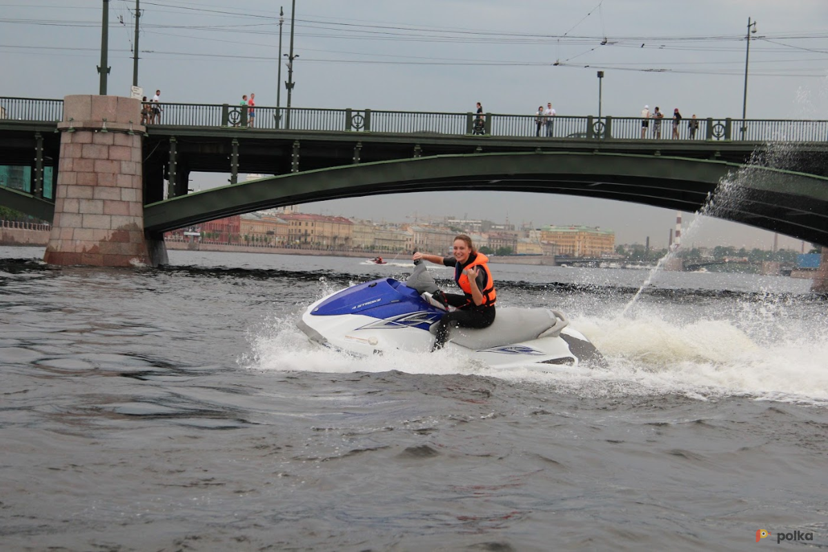 Возьмите Гидроцикл YAMAHA VX Sport напрокат (Фото 2) в Санкт-Петербурге