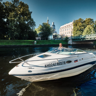  катер Chaparral 215