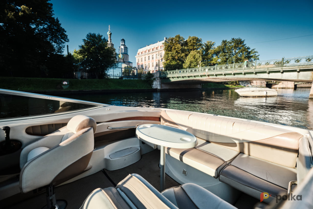 Возьмите катер Maxum 2300 sc с капитаном напрокат (Фото 5) в Санкт-Петербурге