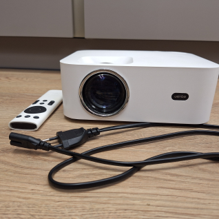 Проектор Wanbo Portable Projector X1 Same Screen