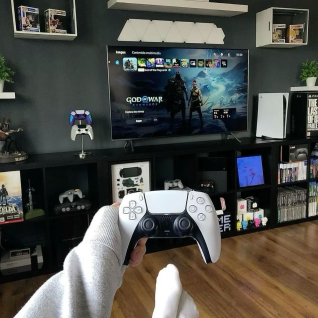 Игровая приставка PlayStation 5