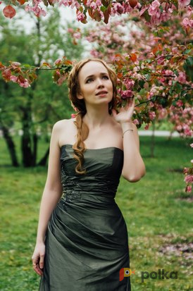 Возьмите Классическое вечернее платье зеленого цвета, размер 42-44 напрокат (Фото 2) в Москве