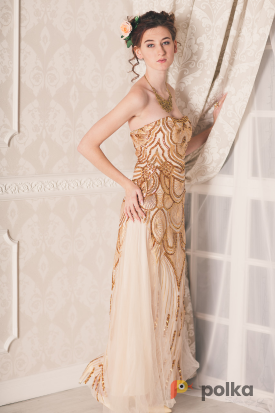 Возьмите Вечернее  платье в с золотым узором напрокат (Фото 3) в Москве