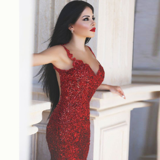 Шикарное вечернее красное платье