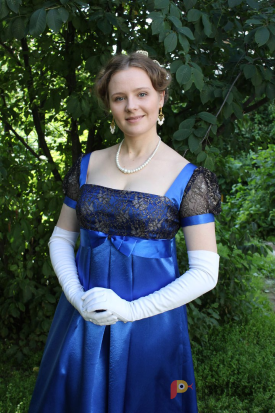 Возьмите Историческое платье "Сапфир"  напрокат (Фото 3) в Москве