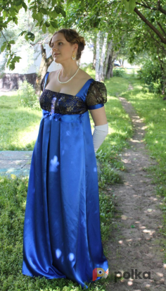 Возьмите Историческое платье "Сапфир"  напрокат (Фото 1) в Москве