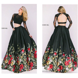 Платье Sherri Hill