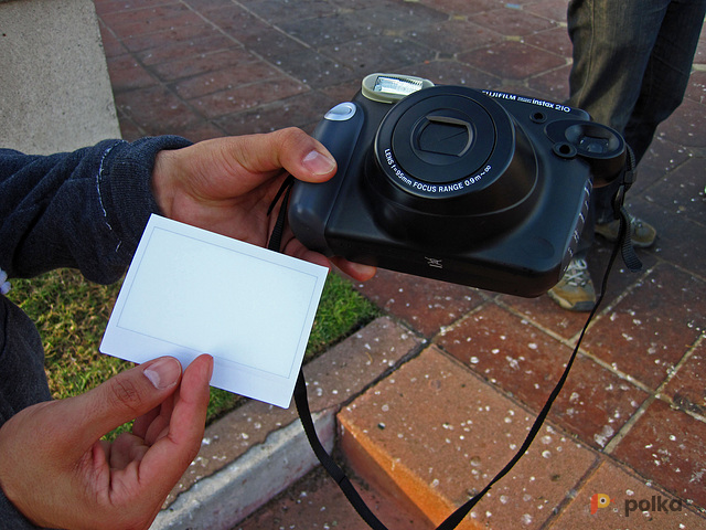 Возьмите Аренда полароида instax 210 СПБ напрокат (Фото 2) в Санкт-Петербурге