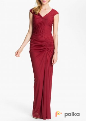 Возьмите Платье Adrianna Papell Red Ruched Mesh Gown Размеры 44, 46, 48 напрокат (Фото 2) в Москве