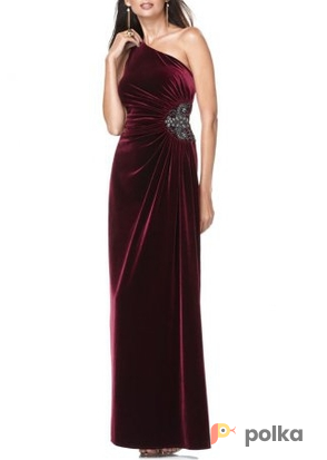Возьмите Платье Js boutique Red Velour Gown Размер 46 напрокат (Фото 2) в Москве