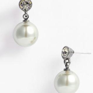 Серьги GIVENCHY Drop Pearl Earrings