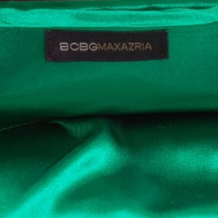 Клатч BCBGMAXAZRIA Emerald Sequin Clutch