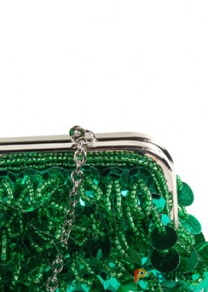 Возьмите Клатч BCBGMAXAZRIA Emerald Sequin Clutch напрокат (Фото 2) в Москве