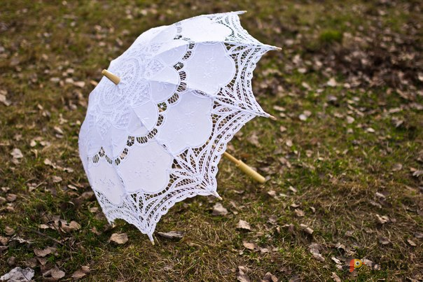 Возьмите Кружевной зонт белый напрокат (Фото 1) в Москве