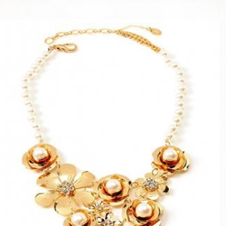 Колье Amrita Singh Jewelry Gold Flower Pearl Necklace