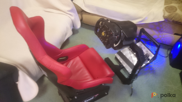 Возьмите Игровой руль Thrustmaster T500RS с креслом напрокат (Фото 3) в Москве
