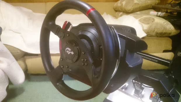 Возьмите Игровой руль Thrustmaster T500RS с креслом напрокат (Фото 1) в Москве