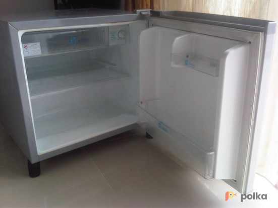 Возьмите Мини-холодильник компрессорный TOSHIBA GLACIO, объем 50 литров  напрокат (Фото 1) в Москве