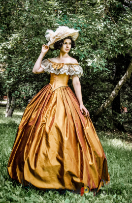 Возьмите Платье Золотая Осень напрокат (Фото 1) в Москве