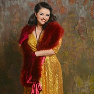 Костюм для фотосессии: Шикарное длинное платье. Размеры 50, 52