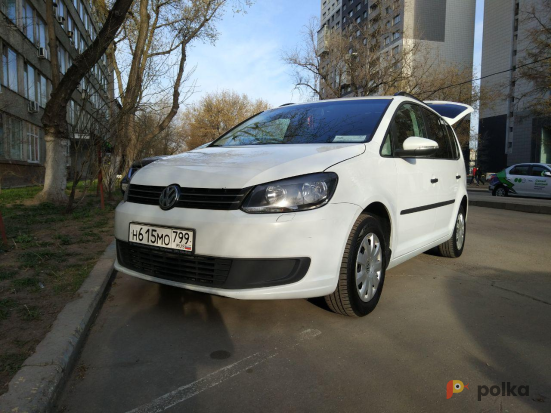 Возьмите VW Touran напрокат (Фото 2) в Москве