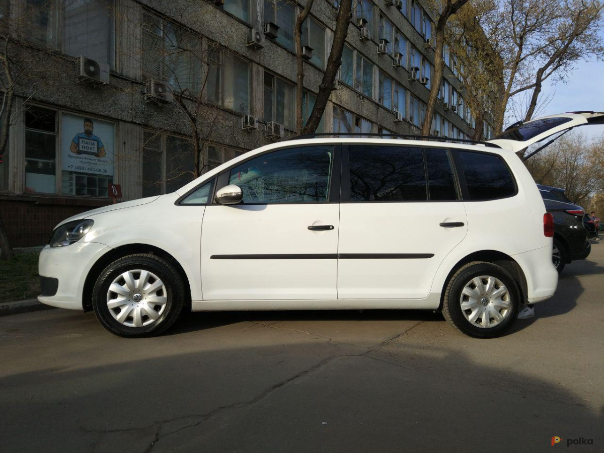 Возьмите VW Touran напрокат (Фото 5) в Москве