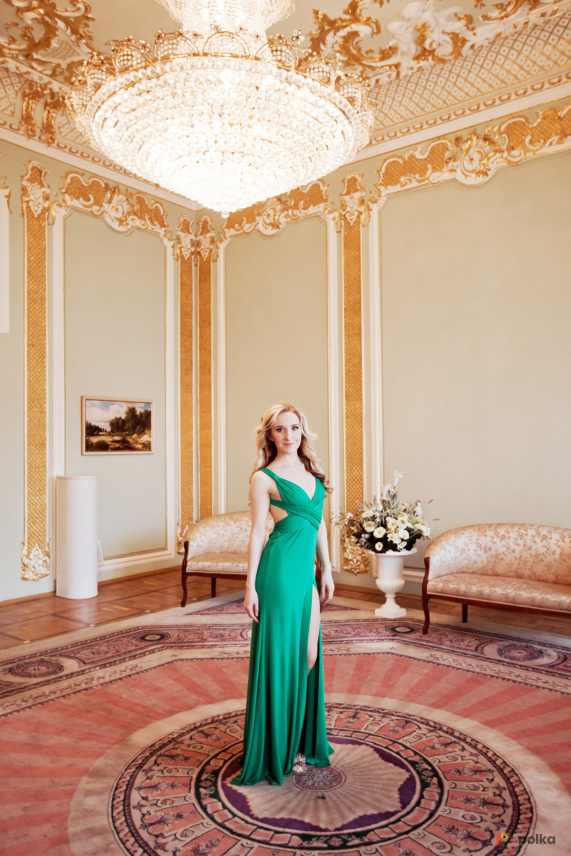 Возьмите Зеленое королевское платье напрокат (Фото 2) в Санкт-Петербурге