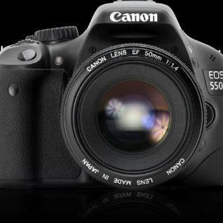 Фотоаппарат Canon 550D + Kit