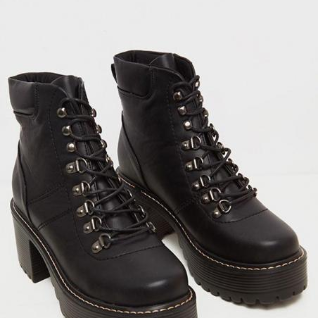 Женские ботинки милитари черные кожаные