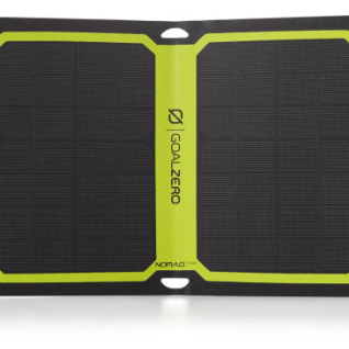 Портативная солнечная панель Nomad 7 Plus.