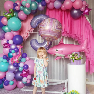 Фотозона для  детского праздника с шариками