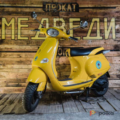 Возьмите Аренда прокат скутера Vespa напрокат (Фото 1) в Москве