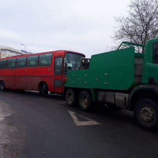 Грузовой эвакуатор Scania