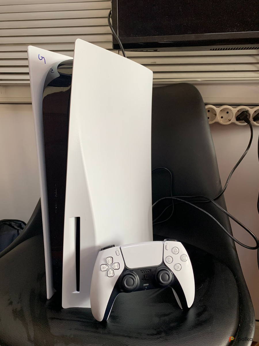 Комплект PlayStation 5+ 2 джойстика + игры в аренду в Москве — Прокат по  цене от 633.3 руб/день (лот #42878)